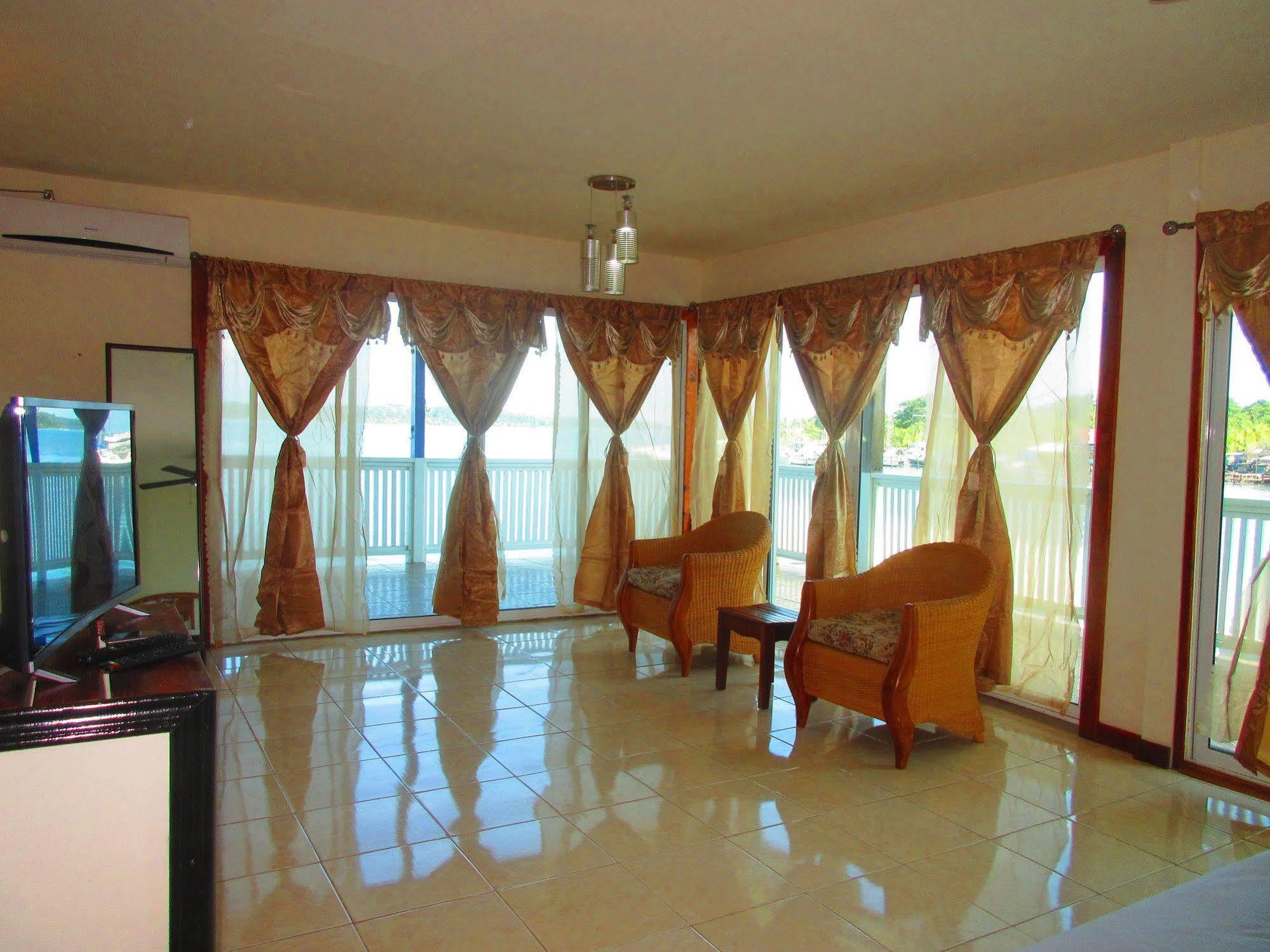 Los Balcones Over The Sea Hotel Bocas del Toro Ngoại thất bức ảnh