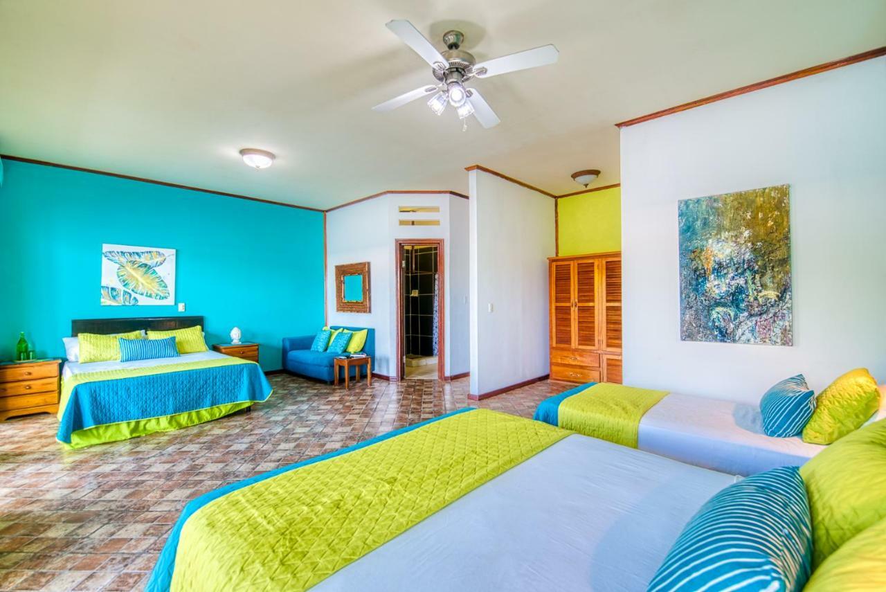 Los Balcones Over The Sea Hotel Bocas del Toro Ngoại thất bức ảnh